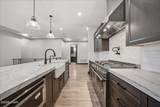 805 Malibu Dr - Photo 22