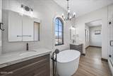 805 Malibu Dr - Photo 3