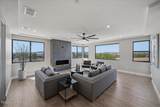 803 Malibu Dr - Photo 2