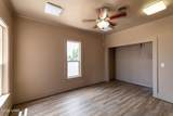 310 Oak St - Photo 18