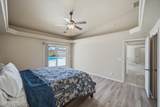 1011 Rolling Hills Dr - Photo 22