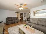2225 Atlantic Dr - Photo 4