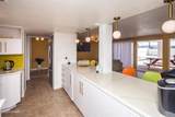 2906 Castaway Dr - Photo 51