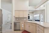 2700 Edgewood Dr - Photo 15