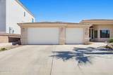 2700 Edgewood Dr - Photo 2