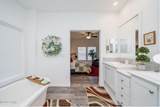 2540 Donna Dr - Photo 13