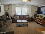 690 Hagley - Photo 2