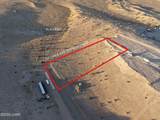 1074 Riverside Dr - Photo 4