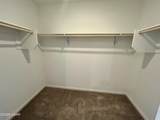 5681 Desert Lakes Dr - Photo 18