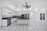 2555 Country Club Pl - Photo 9