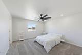 1020 Riverside Dr - Photo 26