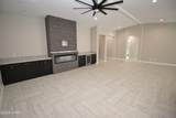 2465 Beverly Glen Dr - Photo 40