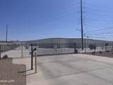 1964 Centers Ave - Photo 4