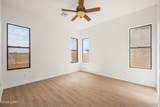 2840 Esmerelda Dr - Photo 37