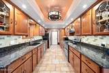 2497 Beverly Glen Dr - Photo 16