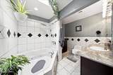2497 Beverly Glen Dr - Photo 29