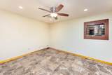 857 Manor Dr - Photo 33