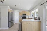 2830 Edgewood Dr - Photo 8