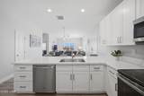 2830 Palisades Dr - Photo 15