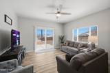 2830 Palisades Dr - Photo 6