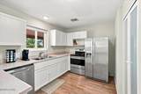 3961 Breakwater Dr - Photo 18