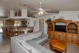 2454 Cliffwood Dr - Photo 9