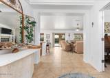 683 Aloha Dr - Photo 2