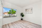 1884 Hualapai Dr - Photo 30