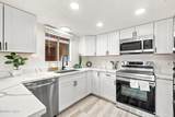 2553 Country Club Dr - Photo 15