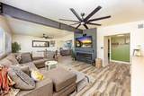 2658 Holiday Dr - Photo 4