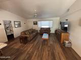 3010 Gatewood Dr - Photo 3