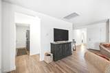 6531 Mystic Ave - Photo 11