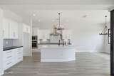 6764 Avienda De Los Foothills - Photo 17