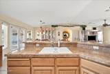 3210 Douglas Dr - Photo 26