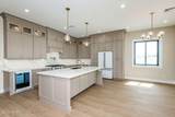 2376 La Mancha - Photo 11