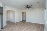8005 Corte De Las Flores - Photo 17