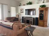 2439 Dawn Dr - Photo 9