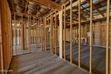 912 California Ave - Photo 30