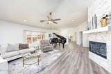 2263 Kingsbury Dr - Photo 5