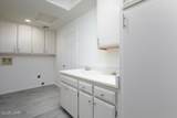 2820 Briarcrest Dr - Photo 17