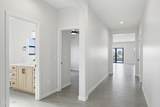 881 Pueblo Dr - Photo 6