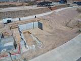 2404 Desert Rdg Ct - Photo 11