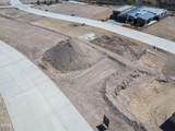 2408 Desert Rdg Ct - Photo 16
