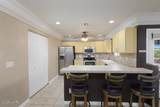 1061 Melrose Dr - Photo 15