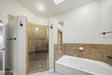 3910 Silver Clipper Ln - Photo 24