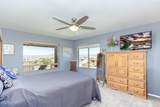 3160 Douglas Dr - Photo 33