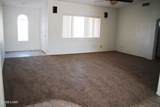 906 Desert View Dr - Photo 4