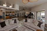 2760 Barbara Dr - Photo 19