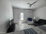 2076 Swanson Ave - Photo 3
