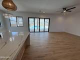 6335 Avienda De Las Colinas - Photo 17